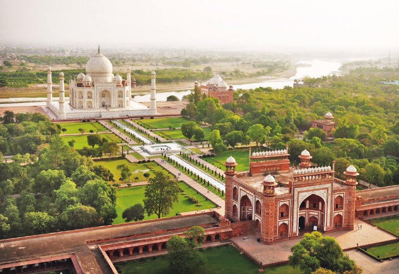 Taj Mahal Garden, Agra, Uttar Pradesh - Vushii.com Taj Mahal Garden, Agra, Uttar Pradesh - Vushii.com